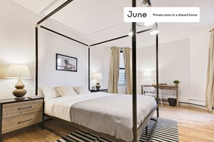 Room in Shared 4 bed/1 bath home in New York, NY - Building Photo