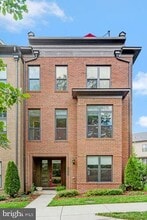 12258 Sessile Commons in Fairfax, VA - Building Photo - Building Photo