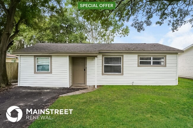 property at 4423 73rd St N
