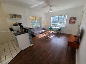 1255 Pennsylvania Ave, Unit 100 in Miami Beach, FL - Building Photo - Building Photo