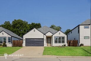 606 Martin Luther King Jr Blvd in Dallas, TX - Building Photo