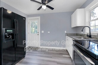 1104 1/2 Linwood Rd in Gastonia, NC - Building Photo - Building Photo
