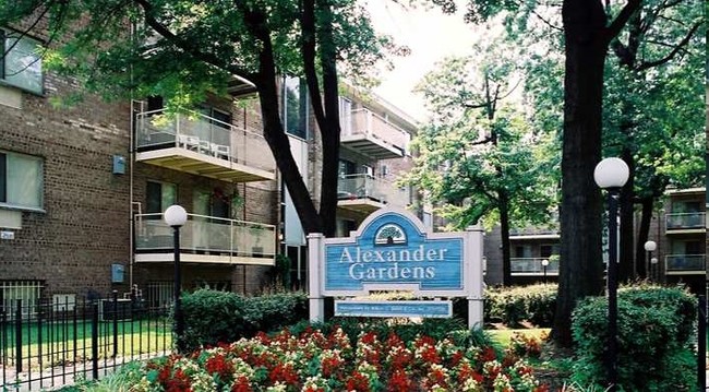 Alexander Gardens