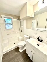 109 Grand St, Unit 1UnitA in Highland, NY - Building Photo - Building Photo
