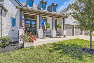108 Rainbow Vly Trl in San Marcos, TX - Building Photo - Building Photo