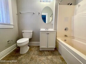 1109 E Kentucky St-Unit -3 in Louisville, KY - Building Photo - Building Photo