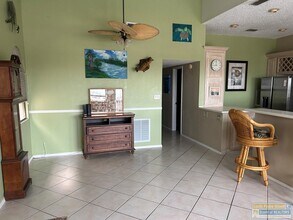 1342 Harbor Island Dr in Port Isabel, TX - Building Photo - Building Photo