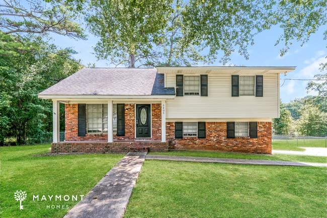 property at 5405 Valleyview Trail