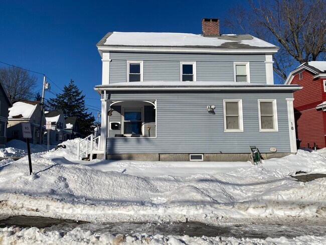 15 Weston St in Augusta, ME - Building Photo - Building Photo