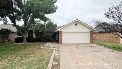 5911 72nd St in Lubbock, TX - Building Photo - Building Photo