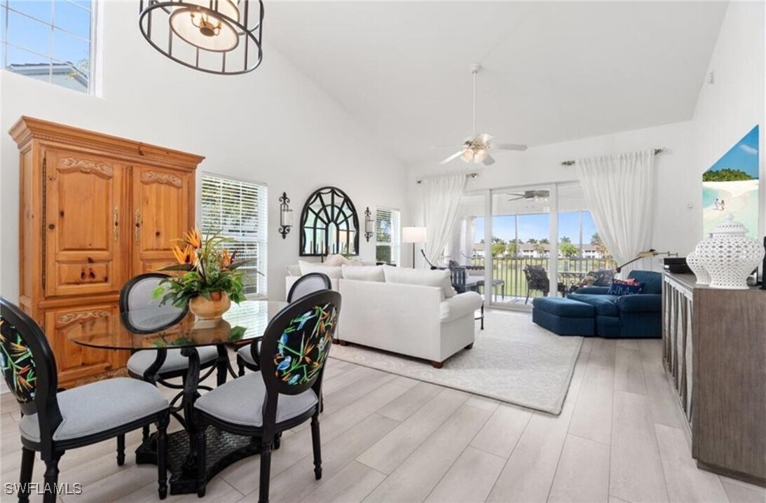 5928 Sand Wedge Ln in Naples, FL - Building Photo