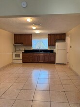 312 N 62nd Ave in Hollywood, FL - Building Photo - Building Photo