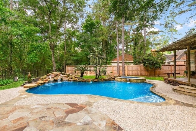 property at 71 E Sterling Pond Cir