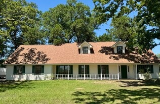 2644 FM 1840 in New Boston, TX - Building Photo