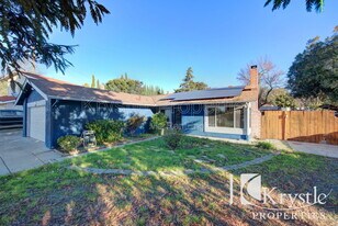 2 Bridge Ct in Vallejo, CA - Building Photo