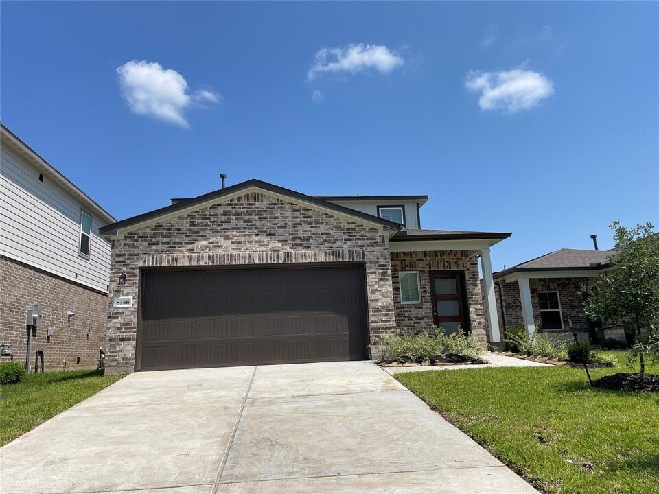 8356 Bristlecone Pne Wy in Magnolia, TX - Building Photo