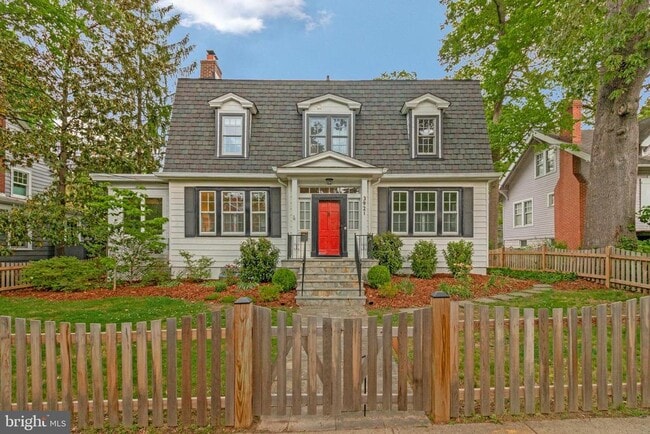 property at 3921 Harrison St NW