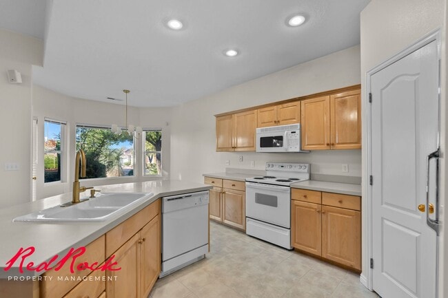 883 Owls Way in Washington, UT - Building Photo - Building Photo