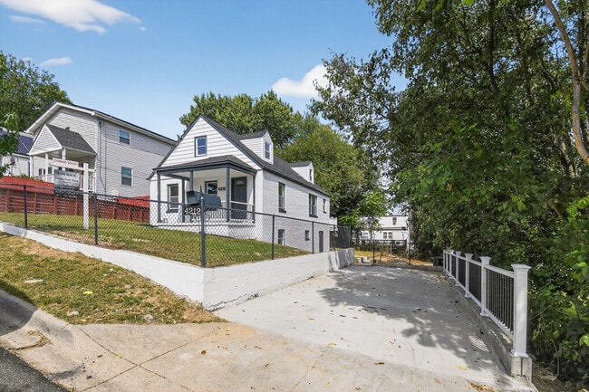 4212 Byers St in Capitol Heights, MD - Building Photo - Building Photo