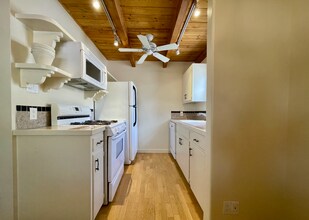 410 Sunset St in Santa Fe, NM - Building Photo - Building Photo