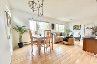 1520 N St, Unit Lagoon Loft in Anchorage, AK - Building Photo