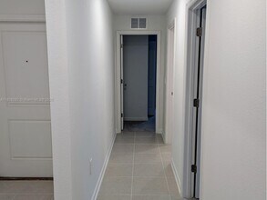 2406 McKinley Dr in Lake Wales, FL - Building Photo - Building Photo