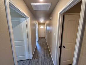 2926 E Cornell St in Lubbock, TX - Building Photo - Building Photo