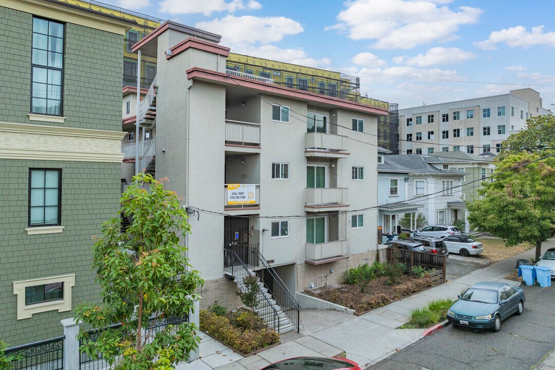 2540 Regent St in Berkeley, CA - Foto de edificio