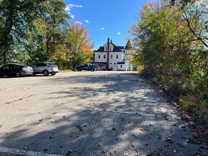 1634 E Main St in Center Conway, NH - Building Photo - Building Photo