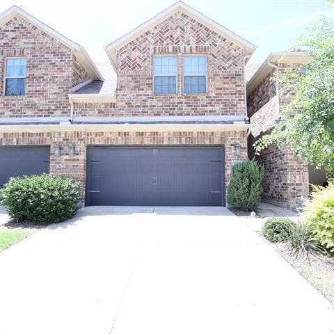 property at 544 Sequoia St