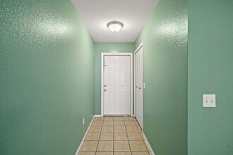 801 Cape Cod Dr, Unit 801 in Panama City Beach, FL - Building Photo - Building Photo