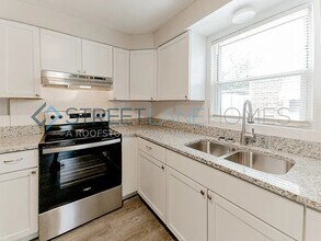 431 N Dade Ave in Ferguson, MO - Building Photo - Building Photo