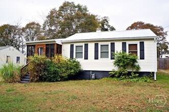 158 Gilmer St in Athens, GA - Foto de edificio - Building Photo