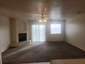 4808 Stafford Pl NW in Albuquerque, NM - Building Photo - Building Photo