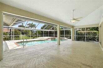 1301 Piper Blvd in Naples, FL - Building Photo - Building Photo