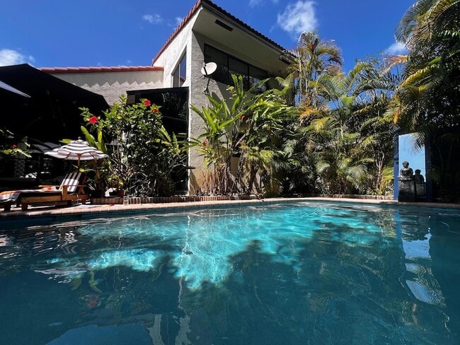 property at 7362 Woodmont Ct