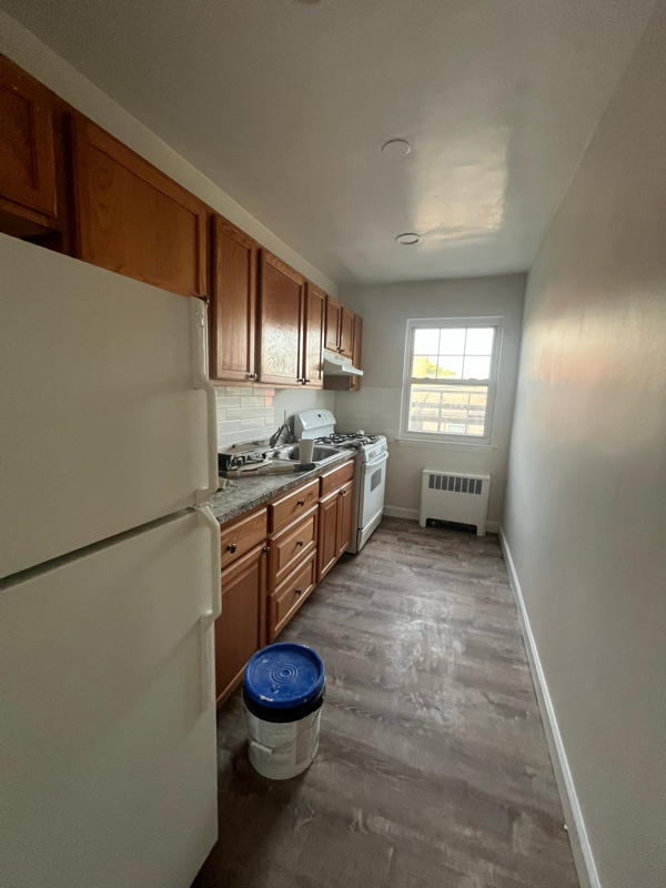 property at 216 N Arlington Ave
