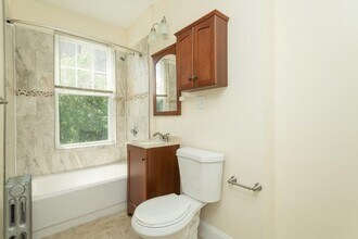 41 Symphony Rd, Unit 11W in Boston, MA - Foto de edificio - Building Photo