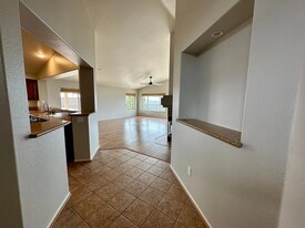 2286 Larkspur Dr in Alpine, CA - Building Photo