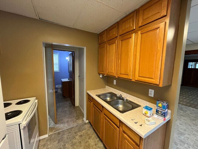 105 N Polk St in Merrill, WI - Building Photo - Building Photo