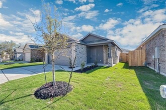 104 Sapling Dew Dr in Andice, TX - Building Photo - Building Photo