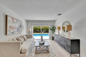 530 NW 14th St in Delray Beach, FL - Building Photo - Building Photo