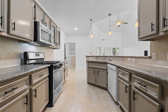 10302 Buffum St in Houston, TX - Building Photo - Building Photo