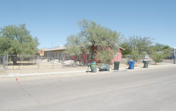 101 N 2nd Ave in Tucson, AZ - Foto de edificio - Building Photo