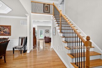 2137 Roswell Dr in Lexington, KY - Building Photo - Building Photo