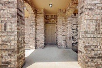 713 Kaluga Trl in Leander, TX - Building Photo - Building Photo