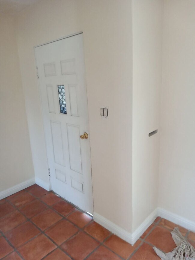 1320 S Ash Ave in Tempe, AZ - Building Photo - Building Photo