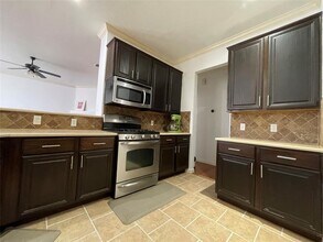 6409 Ruxton Ln in Austin, TX - Building Photo - Building Photo