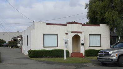 21833-21843 Meekland Ave in Hayward, CA - Building Photo - Building Photo