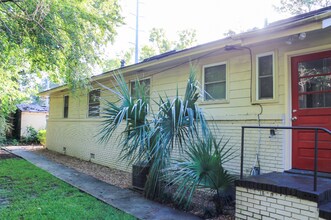 334 E 65th St in Savannah, GA - Foto de edificio - Building Photo